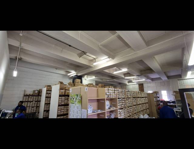 6,600M² WAREHOUSE FOR SALE IN NEW CENTRE